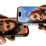 Smartphones Samsung Galaxy e Apple iPhone conectados por compartilhamento de arquivos