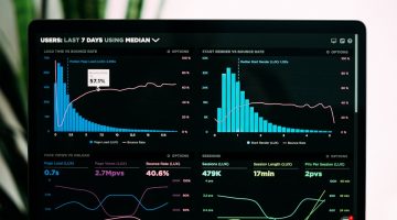 O que é o PMI e por que esse indicador antecipa crises econômicas antes do PIB