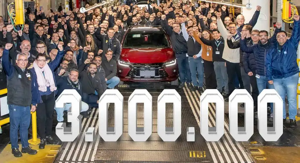 IPVA 2026 tabela completa dos 27 estados isencao carros 20 anos