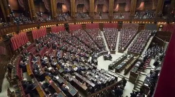 Titulo de eleitor 2026: como tirar, transferir, justificar ausencia e o que muda nas eleicoes