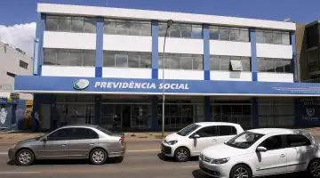 Fachada de agencia do INSS