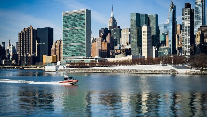 Sede da ONU em Nova York, vista do East River